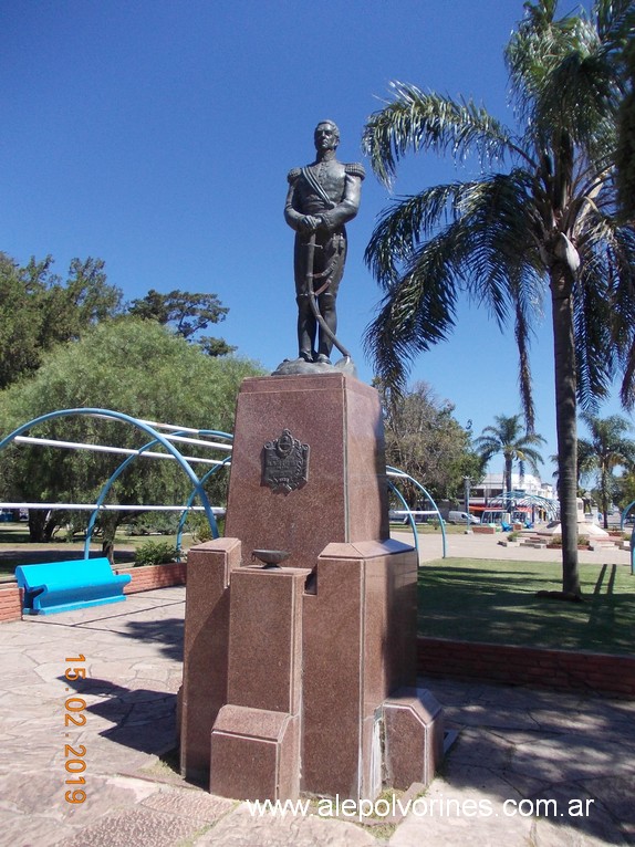 Foto: Monumento Gral San Martin Corral de Bustos - Corral De Bustos (Córdoba), Argentina