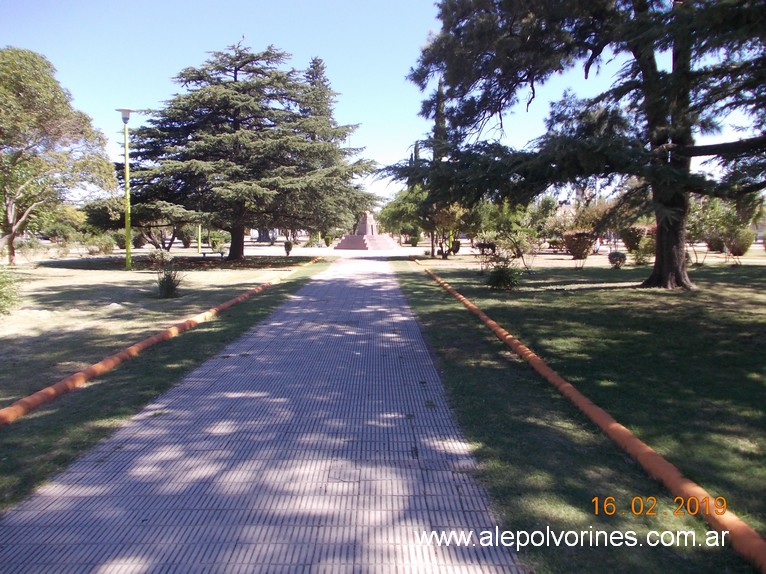 Foto: Plaza de Colonia Baron - Colonia Baron (La Pampa), Argentina