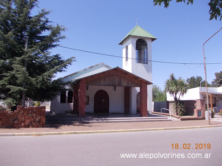 Foto: Iglesia de Gral Manuel Campos - General Manuel Campos (La Pampa), Argentina