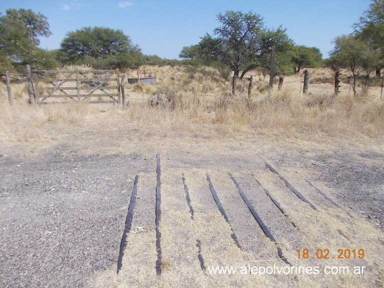 Foto: Triangulo Estacion Remeco - Remeco (La Pampa), Argentina