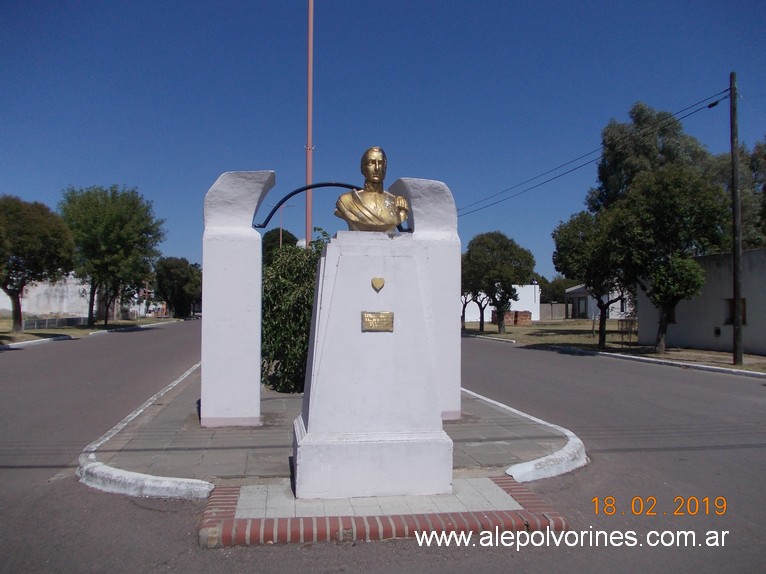Foto: Busto San Martin Gral Manuel Campos - General Manuel Campos (La Pampa), Argentina