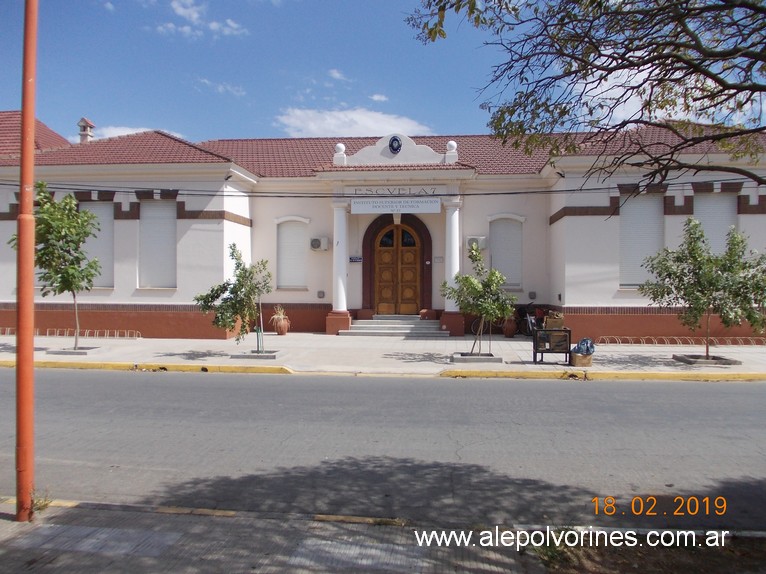 Foto: Escuela de Darragueira - Darragueira (Buenos Aires), Argentina