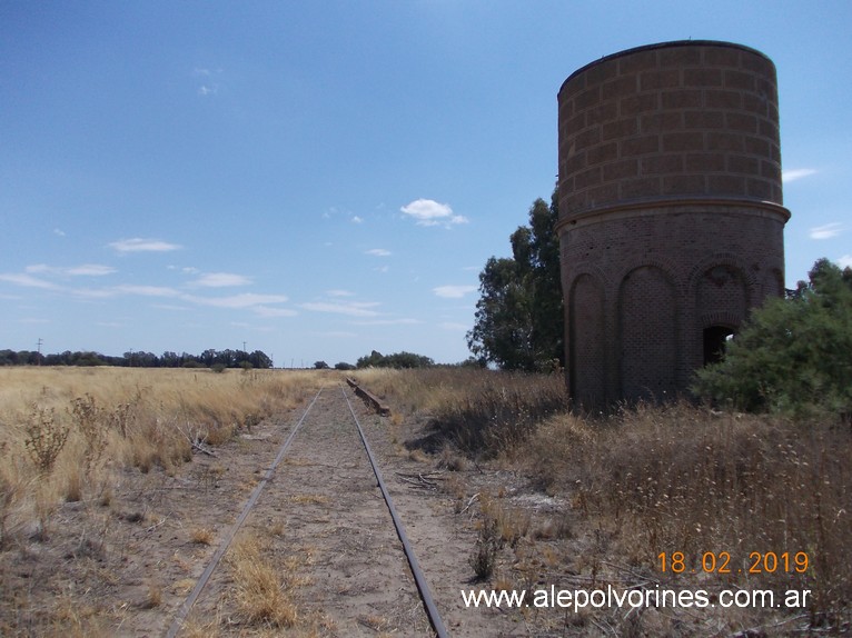 Foto: Estacion Avestruz - Darragueira (Buenos Aires), Argentina