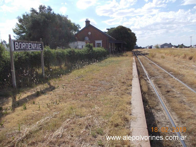 Foto: Estacion Bordenave - Bordenave (Buenos Aires), Argentina