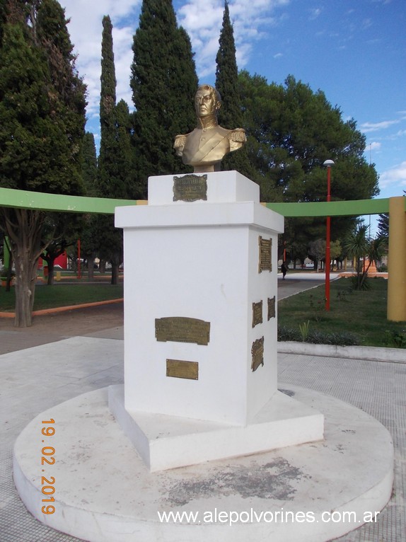 Foto: Plaza de Gral San Martin, La Pampa - General San Martin (La Pampa), Argentina