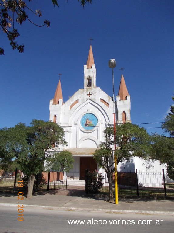 Foto: Iglesia de Jacinto Arauz - Jacinto Arauz (La Pampa), Argentina