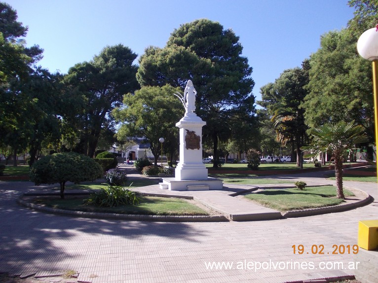 Foto: Plaza de Jacinto Arauz - Jacinto Arauz (La Pampa), Argentina