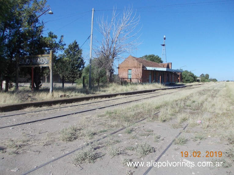 Foto: Estacion Bajo Hondo - Bajo Hondo (Buenos Aires), Argentina