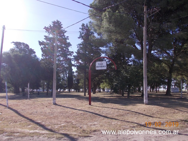 Foto: Plaza Independencia Bajo Hondo - Bajo Hondo (Buenos Aires), Argentina
