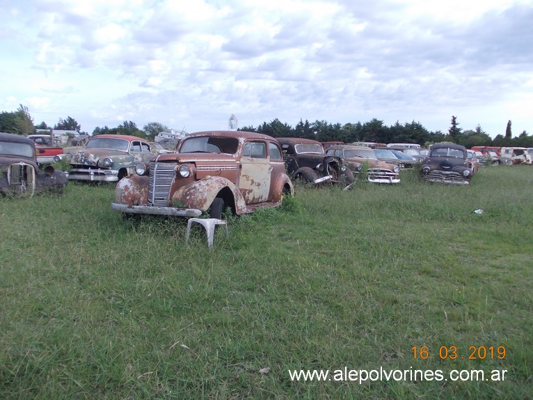 Foto: Paysandu, Cementerio de autos - Paysandú, Uruguay