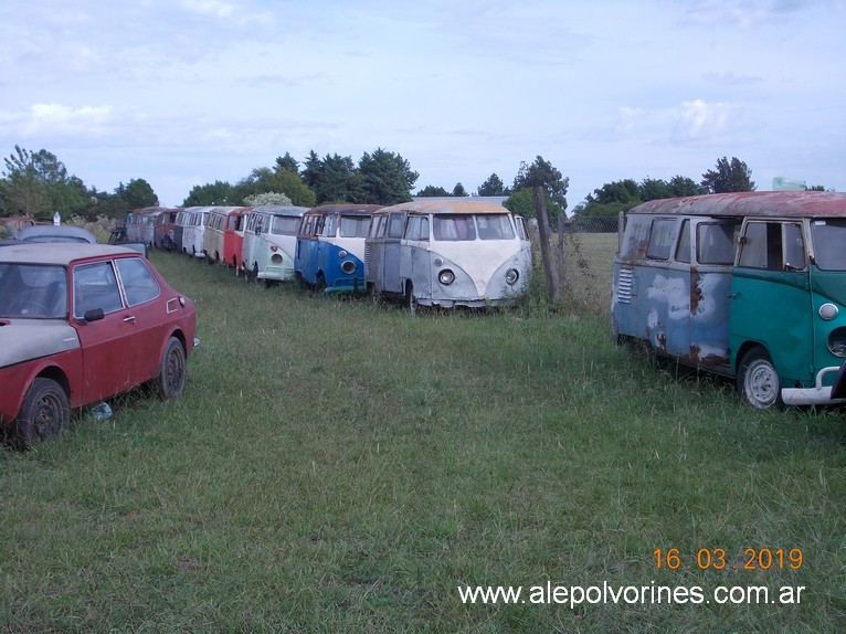 Foto: Paysandu, Cementerio de autos - Paysandú, Uruguay