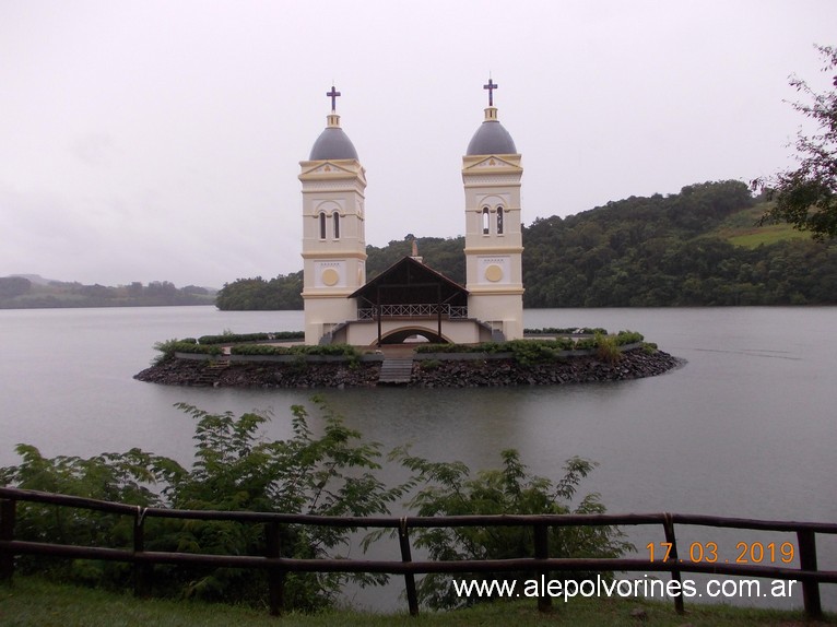 Foto: Iglesia sumergida de Itá - Ita (Santa Catarina), Brasil