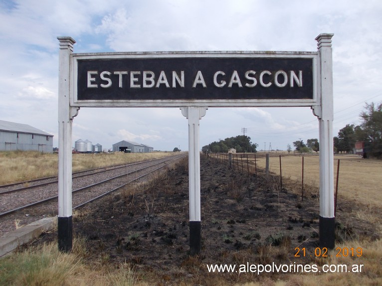 Foto: Estacion Esteban Gascon - Gascon (Buenos Aires), Argentina