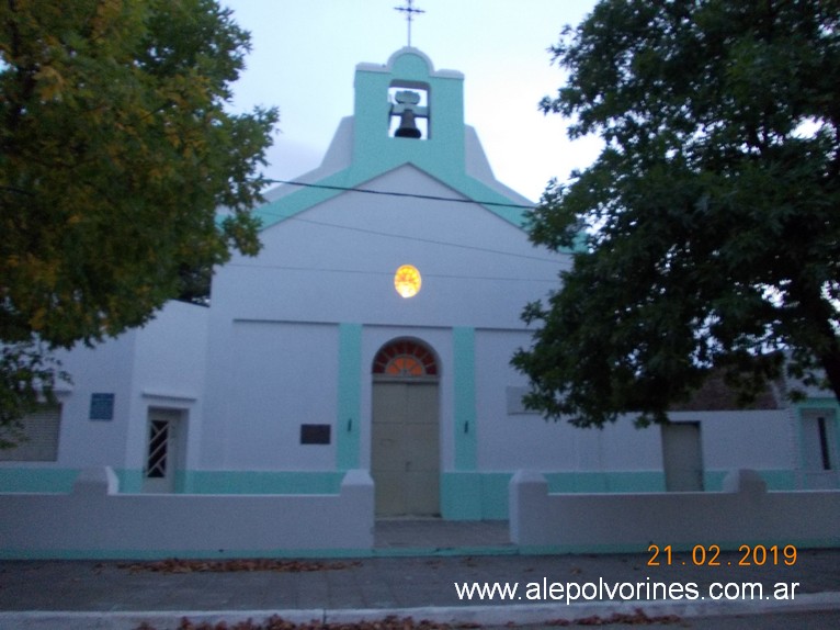 Foto: Iglesia en Goyena - Goyena (Buenos Aires), Argentina