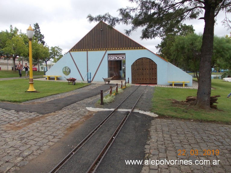 Foto: Parque Aquatico - Irati BR - Irati (Paraná), Brasil