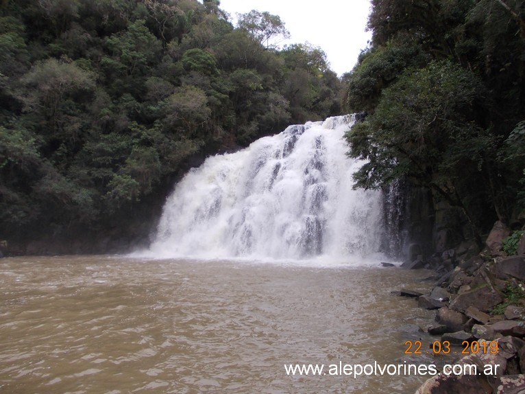 Foto: Cachoeira da Pedreira - Rio Azul BR - Rio Azul (Paraná), Brasil