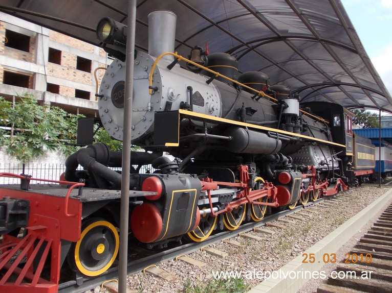 Foto: Locomotora Baldwin - Turabaro BR - Tubarao (Santa Catarina), Brasil