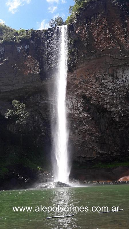 Foto: Cascada Chuvisqueiro - Riozinho BR - Riozinho (Rio Grande do Sul), Brasil