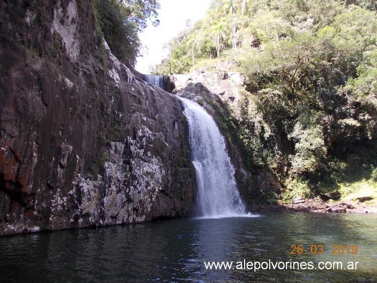 Foto: Cascata Tres Quedas  - Riozinho BR - Rolante (Rio Grande do Sul), Brasil
