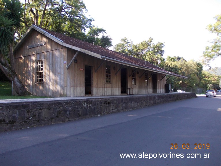 Foto: Estacion Varzea Grande BR - Varzea Grande (Rio Grande do Sul), Brasil