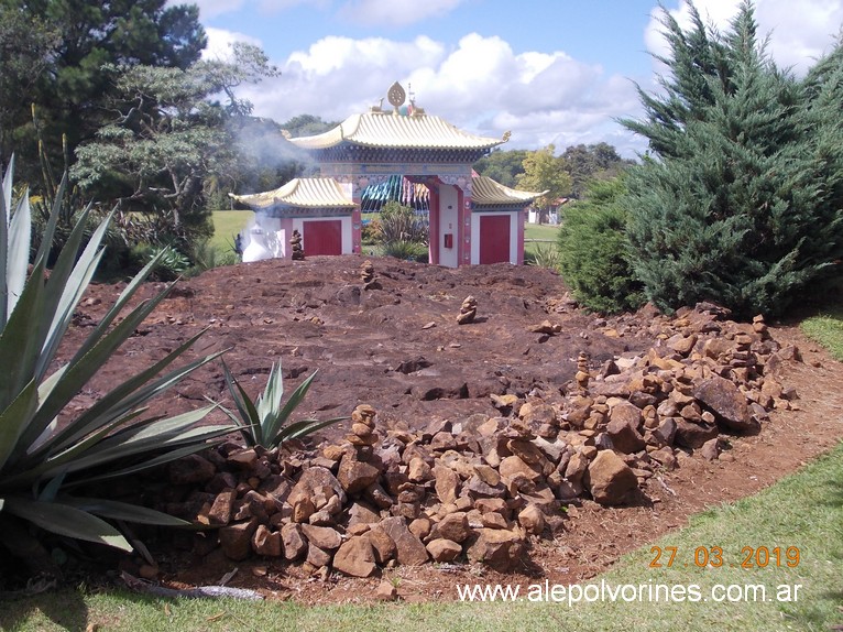Foto: Tres Coroas BR - Templo Budista - Tres Coroas (Rio Grande do Sul), Brasil