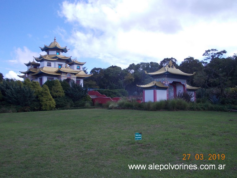 Foto: Tres Coroas BR - Templo Budista - Tres Coroas (Rio Grande do Sul), Brasil