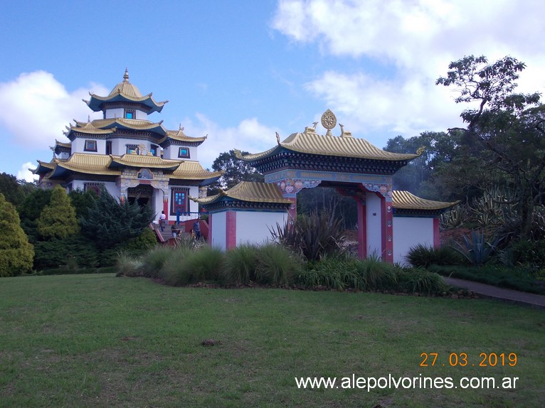 Foto: Tres Coroas BR - Templo Budista - Tres Coroas (Rio Grande do Sul), Brasil