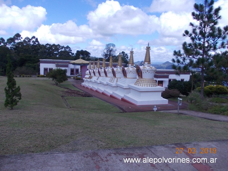 Foto: Tres Coroas BR - Templo Budista - Tres Coroas (Rio Grande do Sul), Brasil