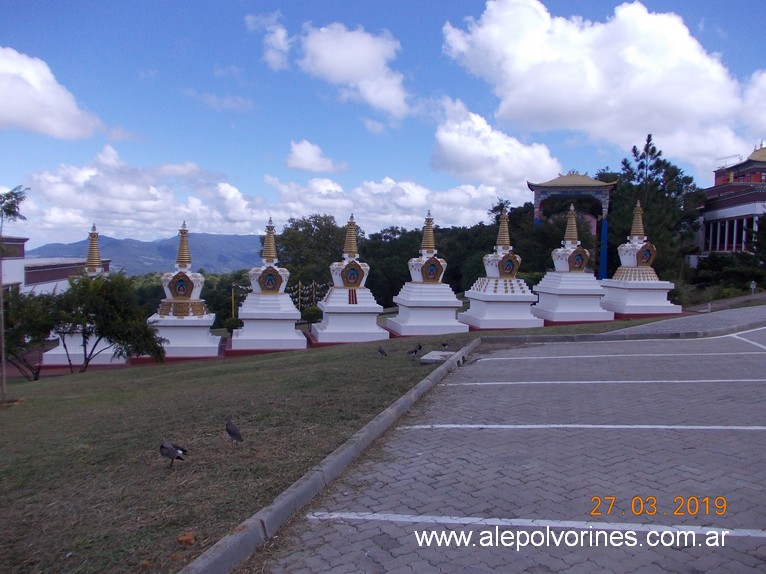 Foto: Tres Coroas BR - Templo Budista - Tres Coroas (Rio Grande do Sul), Brasil