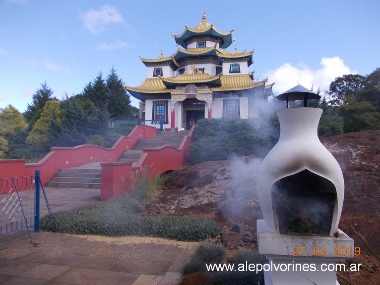 Foto: Tres Coroas BR - Templo Budista - Tres Coroas (Rio Grande do Sul), Brasil