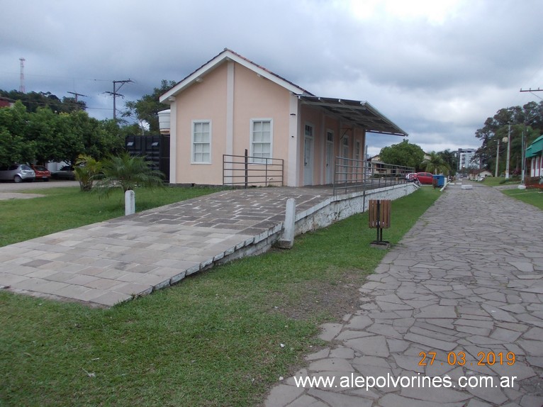 Foto: Estacion Salvador do Sul BR - Salvador Do Sul (Rio Grande do Sul), Brasil