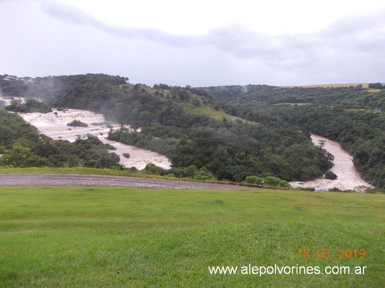 Foto: Caidas Rio Chapeco - Abelardo Luz (Santa Catarina), Brasil