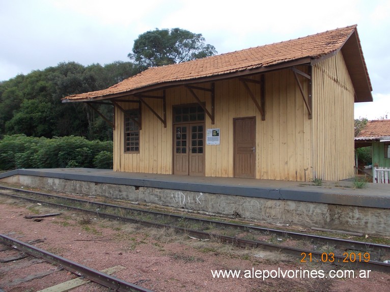 Foto: Estacion Guaragi BR - Guaragi (Paraná), Brasil