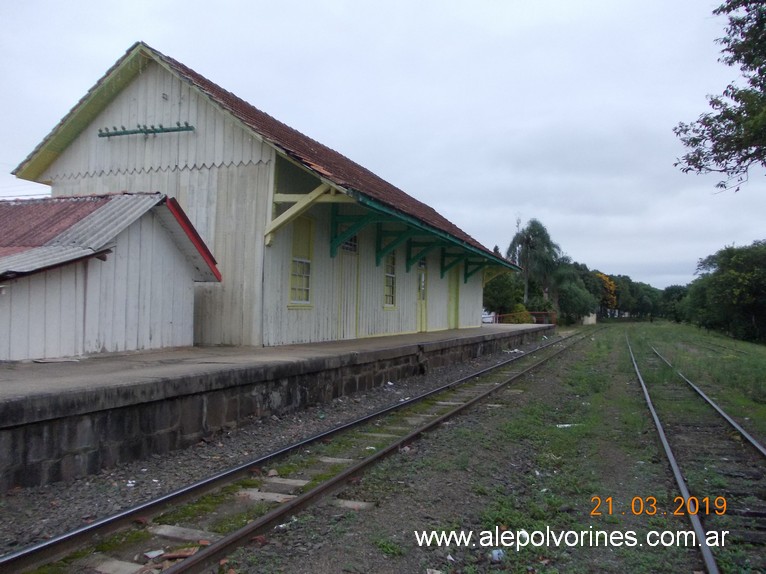 Foto: Estacion Texeira Soares BR - Texeira Soares (Paraná), Brasil