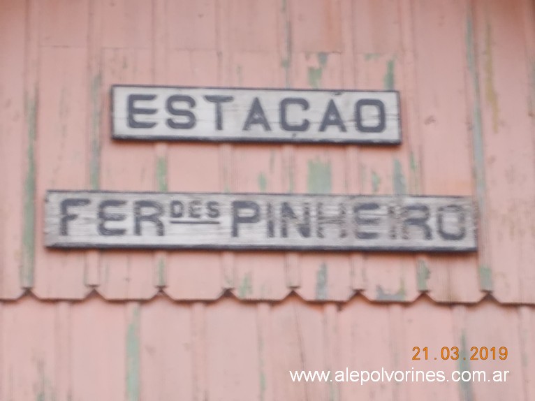 Foto: Estacion Fernandes Pinheiro BR - Fernandes Pinheiro (Paraná), Brasil