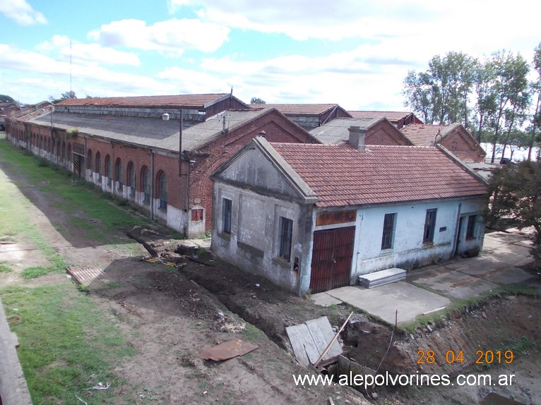 Foto: Estacion Campana - Campana (Buenos Aires), Argentina