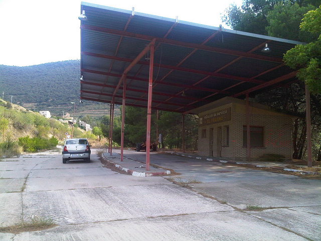 Foto: Antigua gasolinera - Aluenda (Zaragoza), España