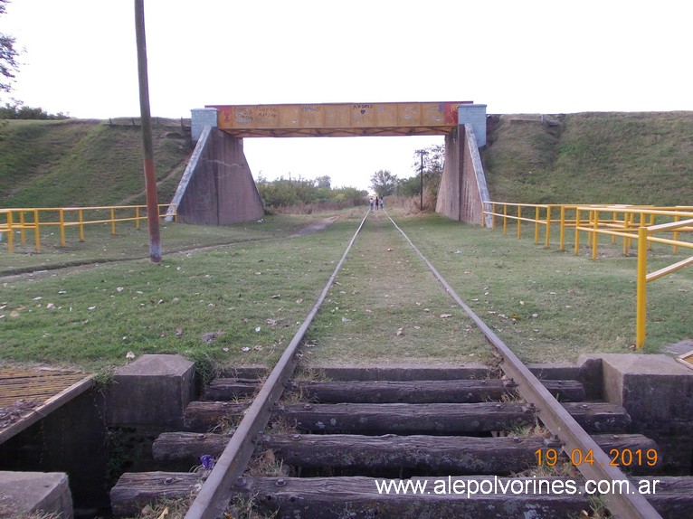 Foto: Cruce FCCA - FCCBA en Rojas - Rojas (Buenos Aires), Argentina
