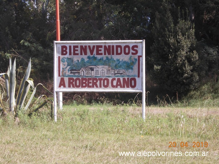Foto: Acceso a Roberto Cano - Roberto Cano (Buenos Aires), Argentina