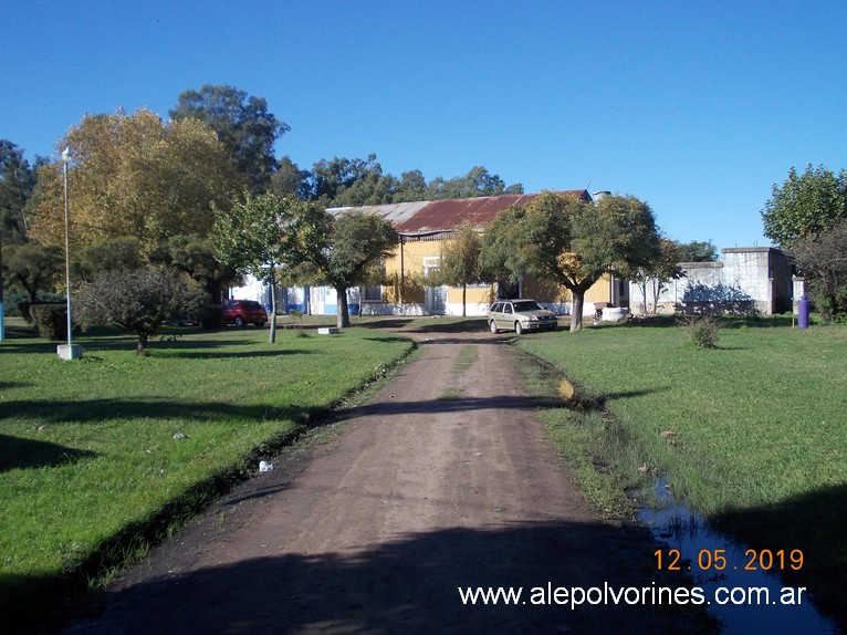 Foto: Estacion 9 de Julio FCPBA - villa fournier (Buenos Aires), Argentina