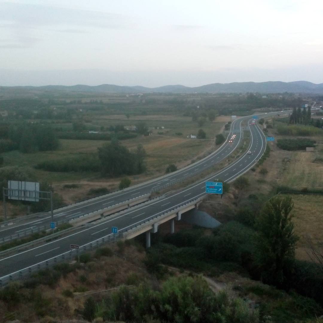 Foto: Autovia A-2 y Río Jiloca - Calatayud (Zaragoza), España