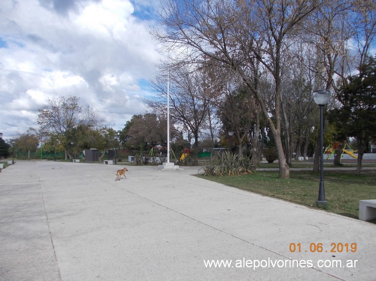 Foto: Plaza San Martin - Otamendi - Campana (Buenos Aires), Argentina