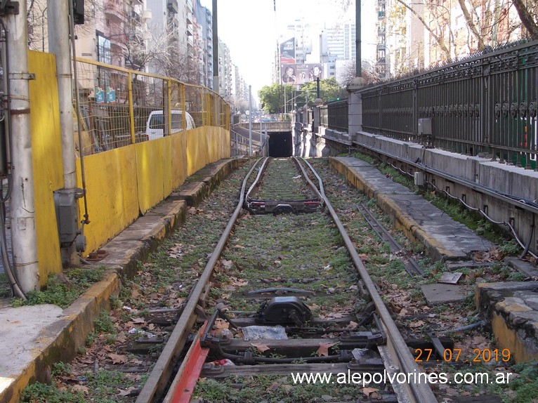 Foto: Caballito - Bajada subte A - Caballito (Buenos Aires), Argentina
