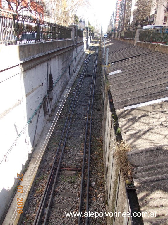 Foto: Caballito - Bajada subte A - Caballito (Buenos Aires), Argentina
