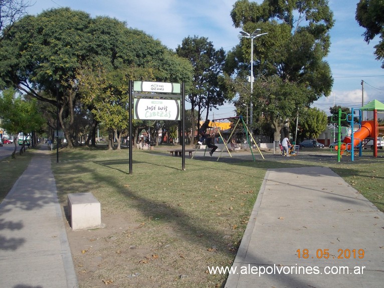 Foto: Villa Dominico - Plaza Jose Luis Cabezas - Villa Dominico (Buenos Aires), Argentina