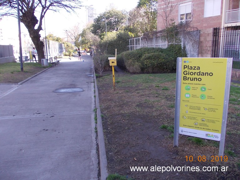 Foto: Caballito - Plaza Giordano Bruno - Caballito (Buenos Aires), Argentina