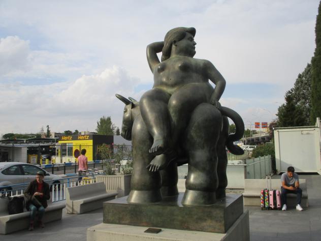 Foto: El rapto de Europa de Botero - Barajas (Madrid), España