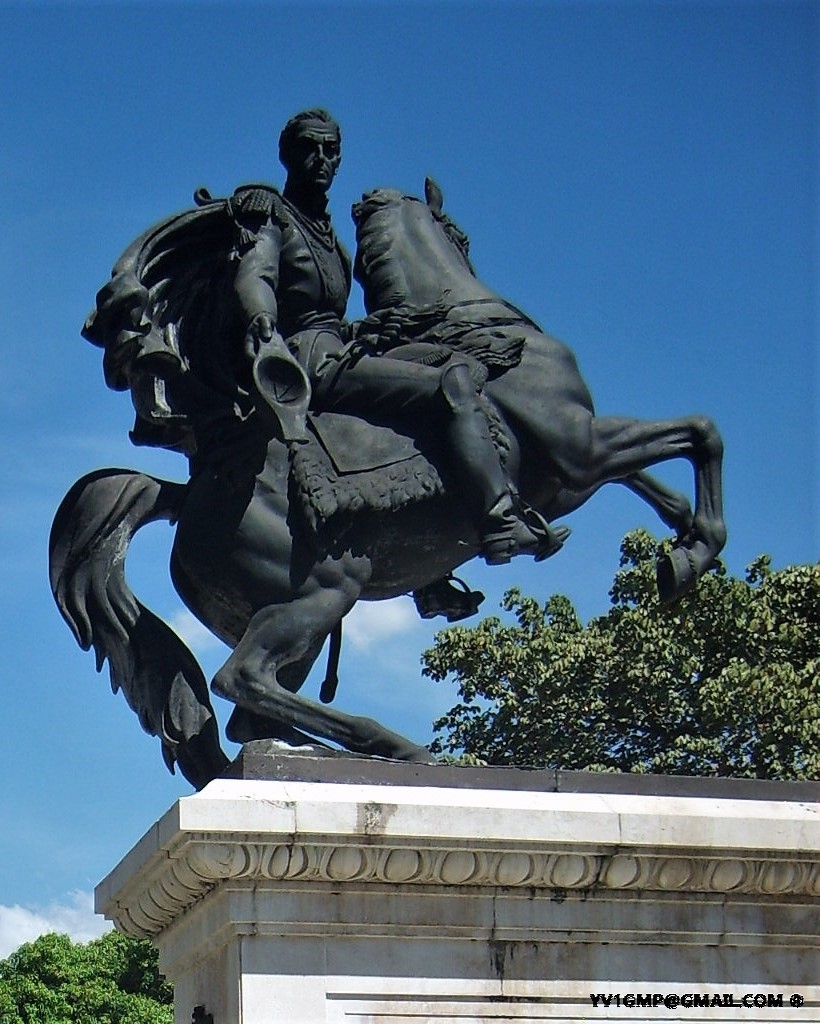 Foto: Plaza Bolívar - Maracay (Aragua), Venezuela