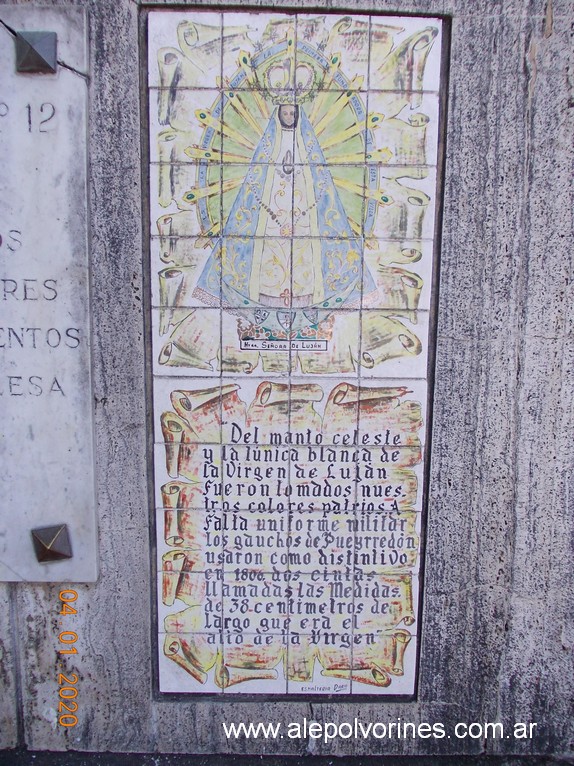 Foto: Hito de la Argentinidad N° 12 - Retiro (Buenos Aires), Argentina