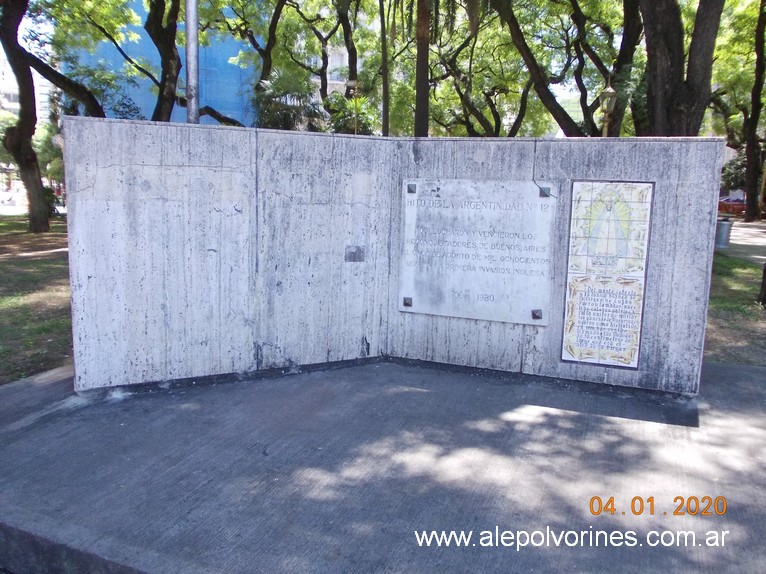 Foto: Hito de la Argentinidad N° 12 - Retiro (Buenos Aires), Argentina